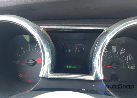 2005 Ford Mustang from USA, damaged, VIN 1ZVFT84N955206110